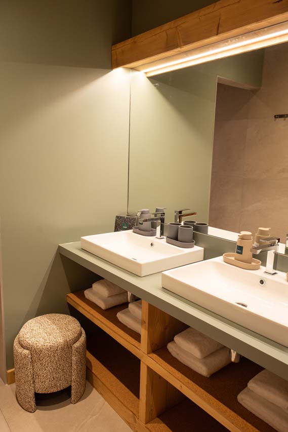 SALLE-DE-BAIN-COMMUNE-3